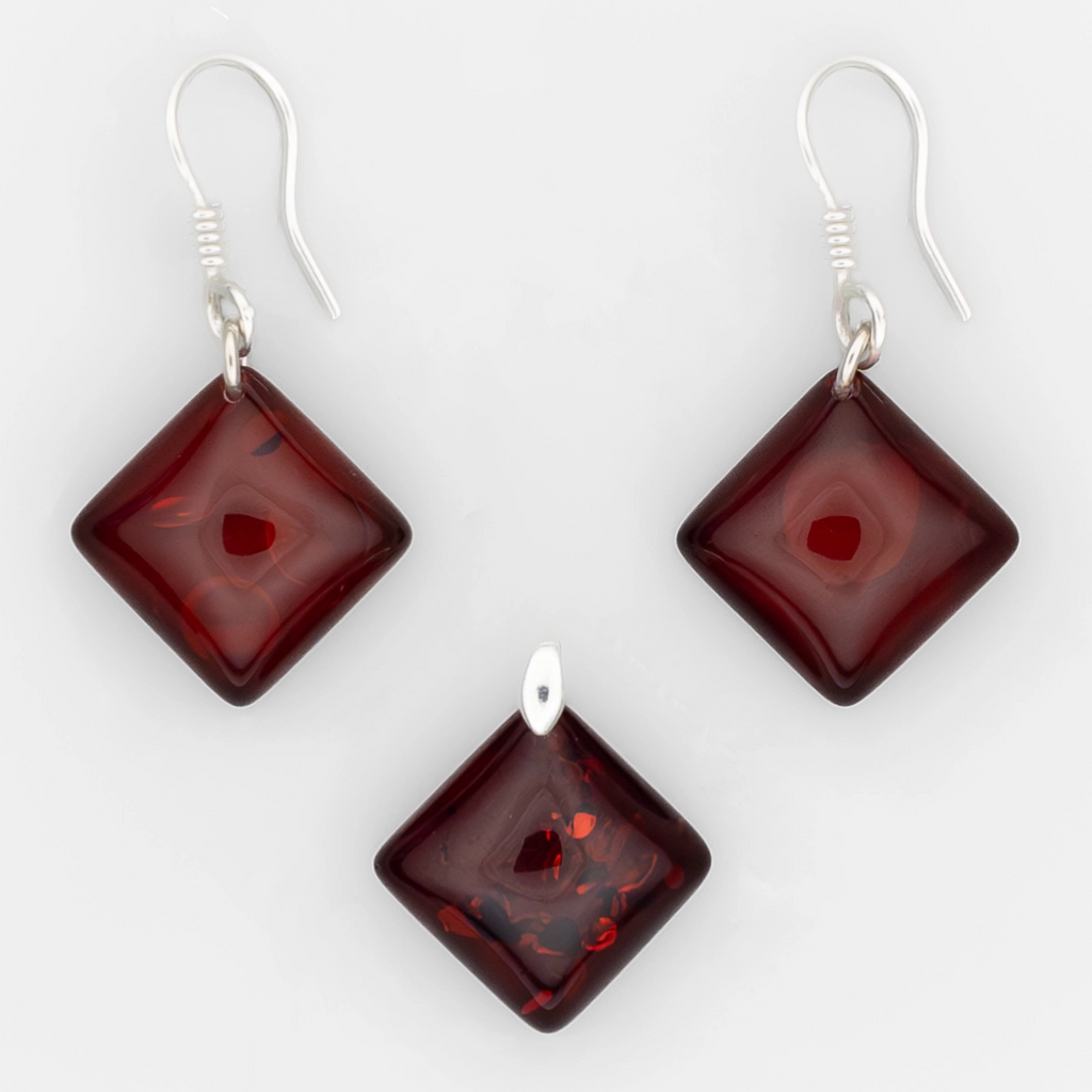 Amber Diamond Set