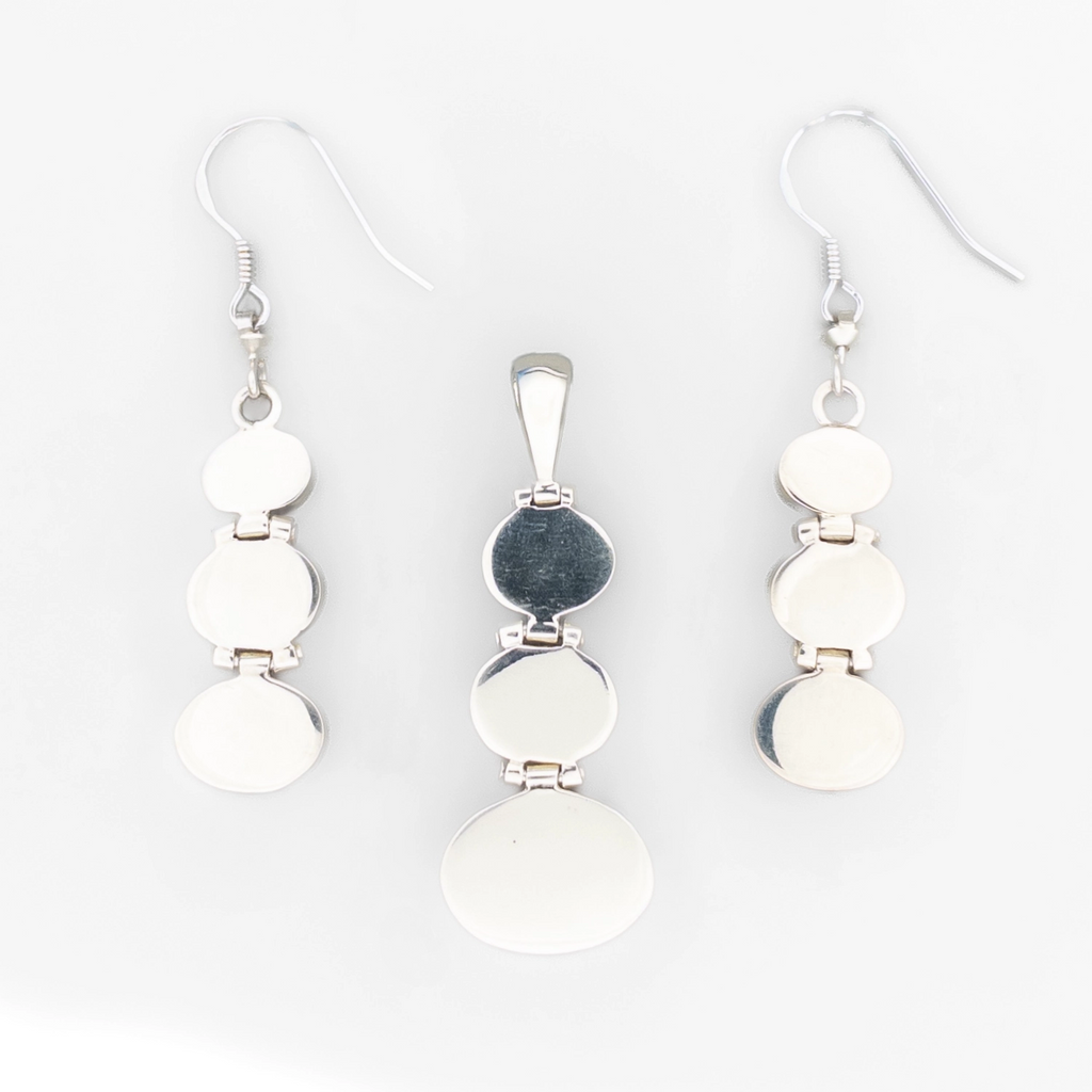 Reversible Oval Stack Set – Multicolor Amber & Silver