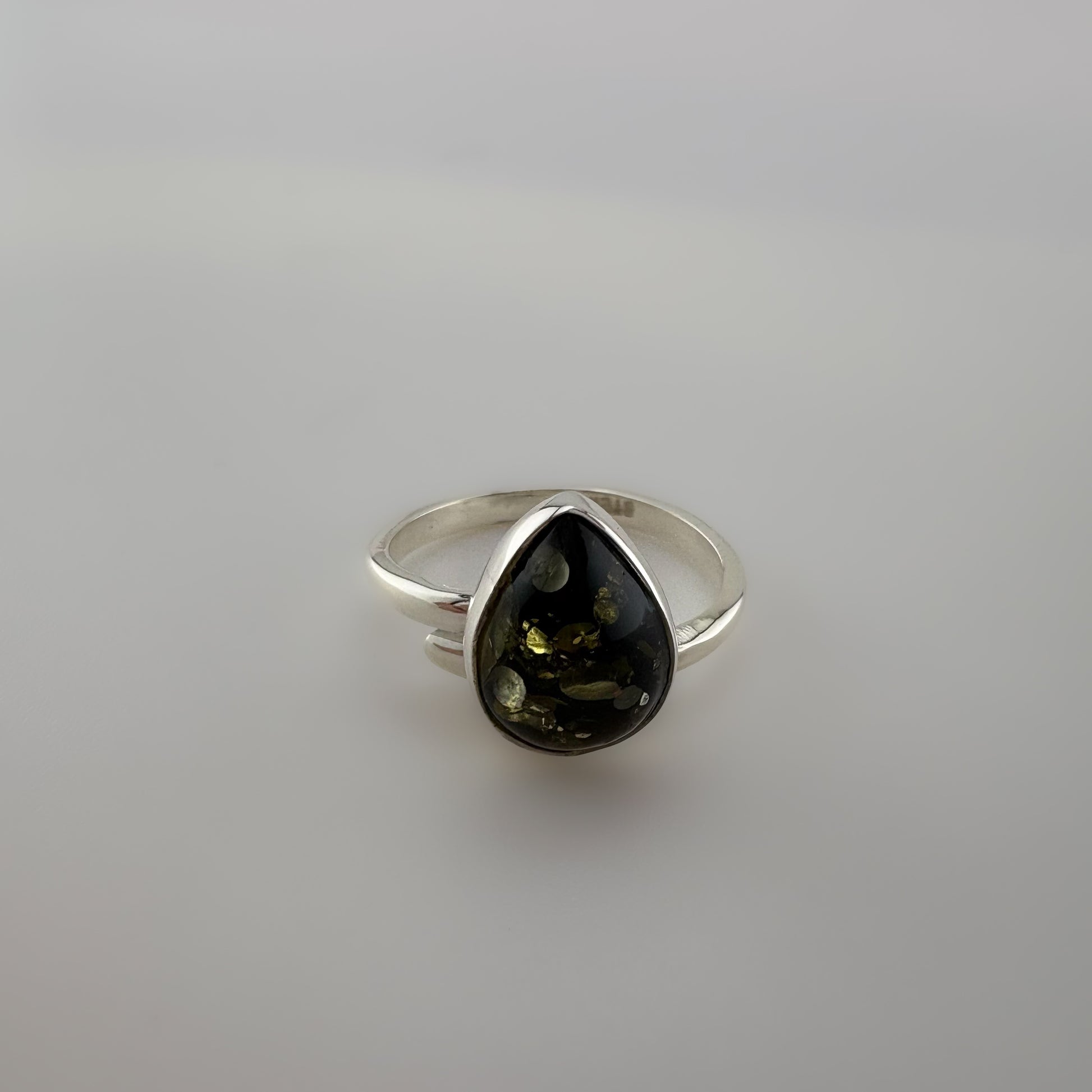 Adjustable Teardrop Ring